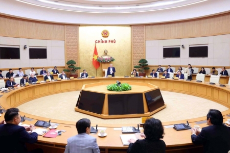 Lãnh đạo THACO tham dự cuộc họp với Chính phủ về dự án đường sắt tốc độ cao trên trục Bắc - Nam