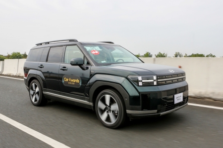 Hyundai Santa Fe Hybrid chính thức ra mắt