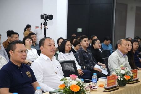 Ninh Bình tập huấn ứng dụng trí tuệ nhân tạo cho gần 100 doanh nghiệp