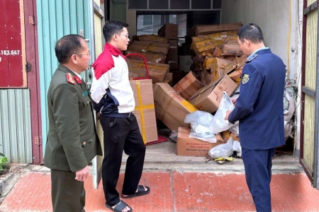 Sơn La: Triệt phá kho hàng phụ tùng xe máy giả mạo, trị giá hơn 1,2 tỷ đồng