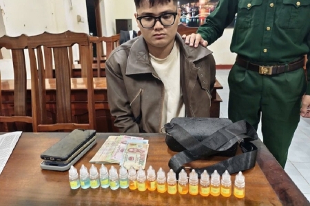 Đà Nẵng: Triệt phá đường dây mua bán tinh dầu ma túy CBD, thu giữ 100 lọ sản phẩm