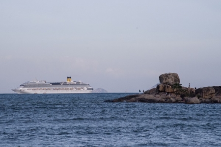 Khánh Hòa : Đón tàu biển quốc tế COSTA SERENA đưa 2.700 du khách đến vịnh Nha Trang