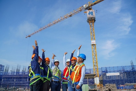 Khi các dự án đòi hỏi chuẩn kỹ thuật cao hơn, Xây dựng Hòa Bình chọn phát triển theo chiều sâu