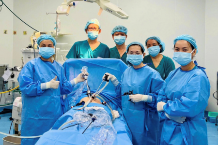 Bệnh viện Từ Dũ 2 can thiệp khẩn, cứu bệnh nhân trong ca thai ngoài tử cung vỡ nguy hiểm