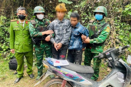 Quảng Trị: Bắt 2 đối tượng, thu giữ 185 viên ma túy