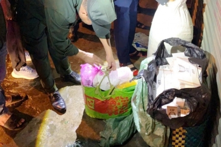 Phát hiện vụ tàng trữ thuốc lá lậu trong ngày đầu cao điểm trấn áp tội phạm