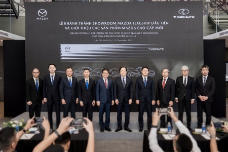 THACO AUTO khánh thành Showroom Mazda Flagship đầu tiên và giới thiệu các sản phẩm Mazda cao cấp mới