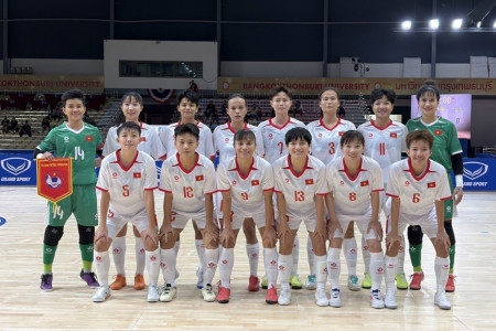 Đội tuyển Futsal nữ Việt Nam nhất bảng B, tiến thẳng vào bán kết SEA Games 33
