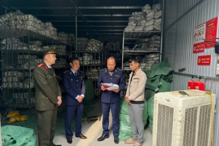 Phú Thọ tăng cường kiểm tra, xử lý hàng lậu dịp Tết Nguyên đán 2026