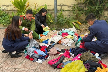 Sơn La: Tiêu hủy 520 sản phẩm quần áo không rõ nguồn gốc