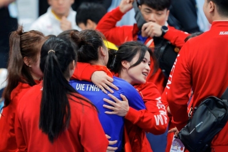 Việt Nam giành 16 huy chương Vàng, áp sát Indonesia tại SEA Games 33