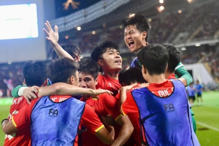 Thủ tướng gửi thư chúc mừng Đội tuyển bóng đá nam U22 và nữ Futsal quốc gia Việt Nam giành Huy chương Vàng