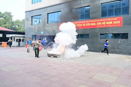 Thực tập phương án chữa cháy, cứu nạn, cứu hộ tại Công ty cổ phần đầu tư phát triển dịch vụ Cảng Hải Phòng