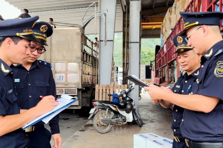 Những dấu ấn ‘đậm nét’ của ngành Hải quan trong năm 2025