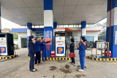 Chi cục QLTT Thanh Hóa tiếp tục xây dựng lực lượng “chính quy, tinh nhuệ, hiện đại”