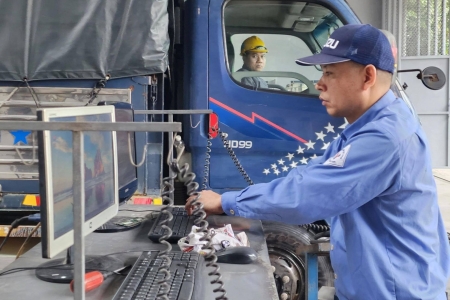 Tăng cường các giải pháp bảo đảm an toàn giao thông đường bộ