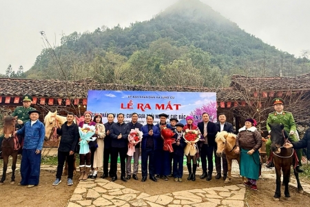 Ra mắt tour cưỡi ngựa khám phá Lũng Cú - Trải nghiệm mới nơi cực Bắc Tuyên Quang