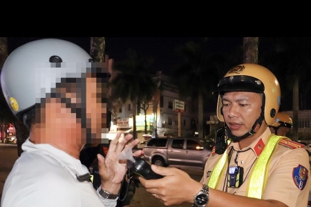 Cảnh sát giao thông Cần Thơ xử lý quyết liệt vi phạm nồng độ cồn ngày đầu năm 2026