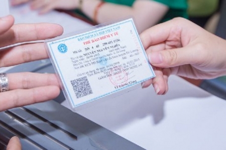 Cà Mau cấp thẻ BHYT miễn phí cho người dân 40 xã, phường An toàn khu cách mạng