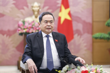 Chủ tịch Quốc hội Trần Thanh Mẫn: Kiến tạo khuôn khổ pháp lý cho đổi mới và phát triển