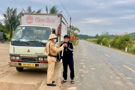 Thanh Hóa: Xử phạt hơn 1.130 trường hợp vi phạm giao thông trong dịp nghỉ Tết Dương lịch 2026