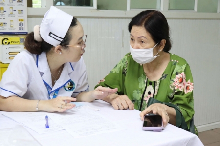 TP. HCM: Không gián đoạn khám, chữa bệnh bảo hiểm y tế khi sắp xếp hệ thống trạm y tế