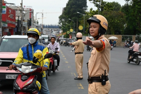 TP. HCM triển khai hệ thống camera giám sát để ngăn ùn tắc và vi phạm giao thông dịp Tết