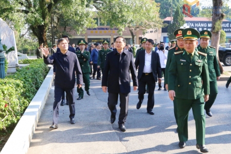 Phó Thủ tướng Bùi Thanh Sơn kiểm tra, làm việc về cửa khẩu thông minh, hợp tác kinh tế biên giới tại Quảng Ninh