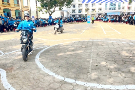 Bắc Ninh: Bồi dưỡng kỹ năng lái xe an toàn cho học sinh