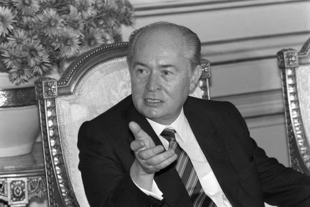 Điện chia buồn cựu Tổng thống Cộng hòa Sip George Vassiliou từ trần