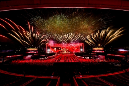 Hà Nội rực rỡ pháo hoa nghệ thuật mừng thành công Đại hội XIV của Đảng