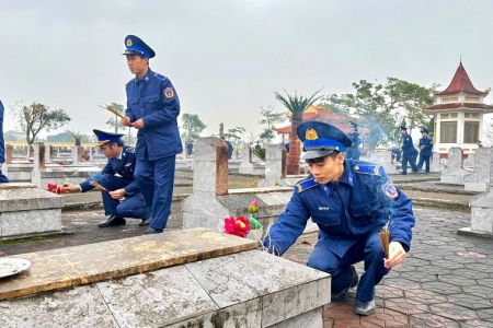 Tuổi trẻ Bộ Tư lệnh Vùng Cảnh sát biển 1 sôi nổi “Ngày Thanh niên cùng hành động”