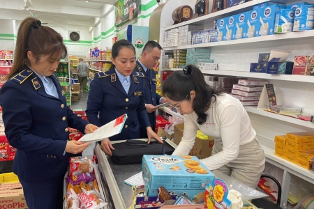 Đội QLTT số 1 Lào Cai quyết tâm giữ ổn định thị trường dịp Tết