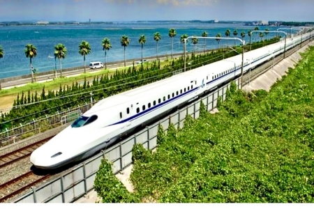 Tuyến đường sắt chiến lược đến tỉnh ba mặt giáp biển sắp có bước tiến mới