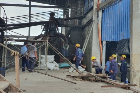 An Giang: Tiêu hủy 4,5 tấn phân bón không rõ nguồn gốc, phạt doanh nghiệp 34 triệu đồng