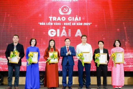 57 tác phẩm xuất sắc được vinh danh tại Giải “Búa liềm vàng” Nghệ An năm 2025