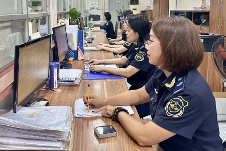 Hải quan khu vực II: Khoảng 5.900 doanh nghiệp nợ thuế, tiền chậm nộp và tiền phạt quá hạn