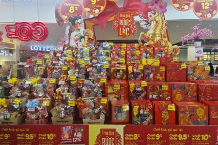 Thị trường quà Tết Bính Ngọ 2026: Phân khúc bình dân lên ngôi