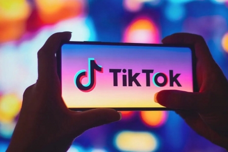 Liên minh châu Âu siết chặt quản lý khi cáo buộc thuật toán TikTok gây nghiện