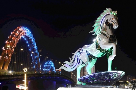 Đề xuất giữ lại mô hình linh vật ngựa bạch và ngựa vàng tại Đà Nẵng