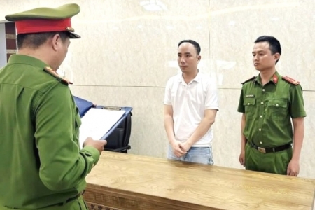 Đà Nẵng: Khởi tố đối tượng mua chứng chỉ giả bán cho học viên để lừa đảo