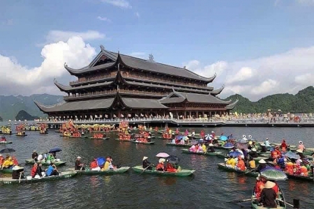 Ninh Bình: Triển khai các giải pháp trọng tâm nhằm nâng tầm du lịch Cố đô