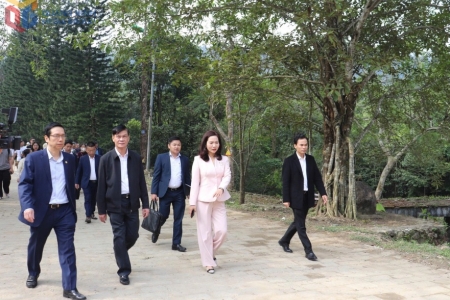 Kiểm tra công tác phục vụ và thu hút khách du lịch tới Yên Tử