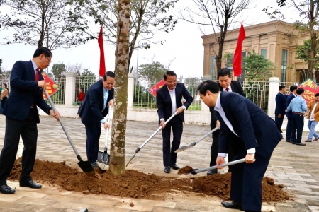Ninh Bình phát động “Tết trồng cây đời đời nhớ ơn Bác Hồ” Xuân Bính Ngọ 2026