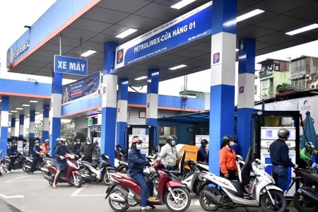 Tăng cường giải pháp giữ ổn định thị trường xăng dầu
