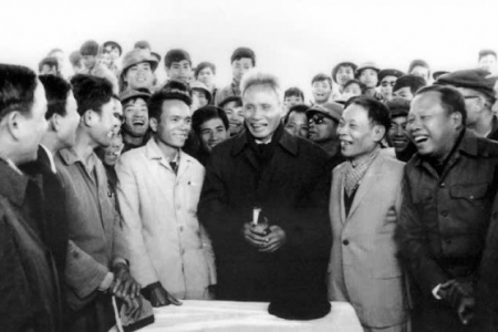 Cố Thủ tướng Phạm Văn Đồng và sự phát triển của ngành Dầu khí Việt Nam