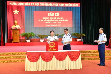 Sôi nổi "Ngày hội non sông" tại Bộ Tư lệnh Vùng Cảnh sát biển 4