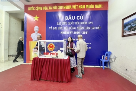 Hà Nội: Cử tri phường Hà Đông hăng hái tham gia Ngày hội non sông