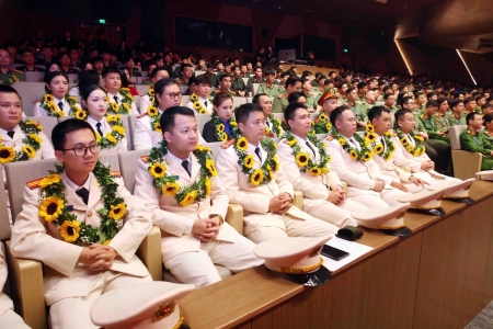 Công an tỉnh Thanh Hóa có 2 cá nhân được tuyên dương “Gương mặt trẻ Công an tiêu biểu” năm 2025