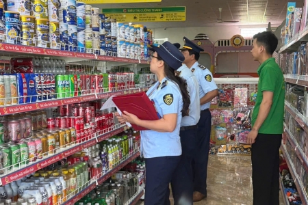 Đội QLTT số 4 Lào Cai: Xử lý 24 vụ vi phạm, nộp ngân sách hơn 277 triệu đồng trong cao điểm chống buôn lậu